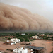 Szudán: A Haboob nevű homokvihar Kartúm városa előtt.