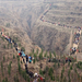 Kína: Faültető önkéntesek az észak-kínai Hszianban. Kínában 5,3 millió hektárt akarnak újraerdősíteni.