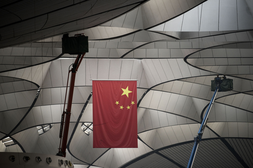 Elkészült Peking futurisztikus óriásreptere - 11